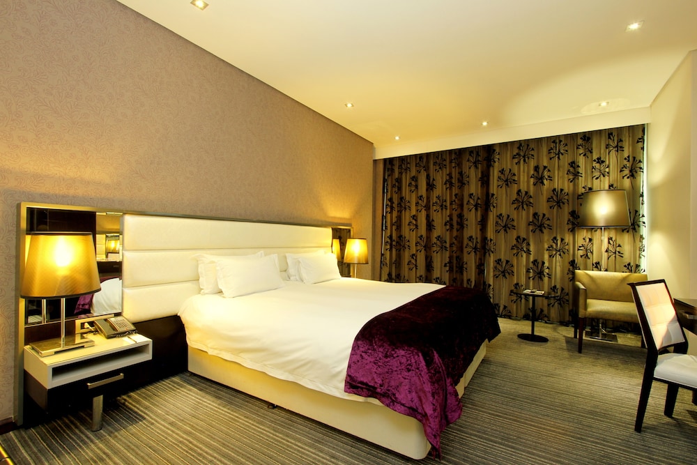 Coastlands Umhlanga Hotel 8/46