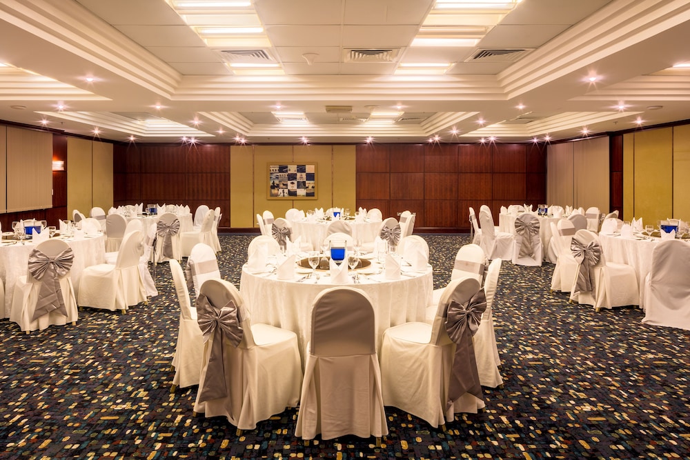 Opera Grand Hotel 23/32