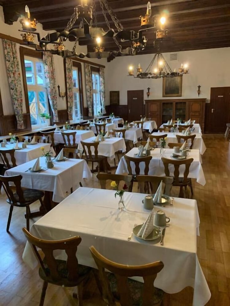 Hotel Goldene Krone 28/33