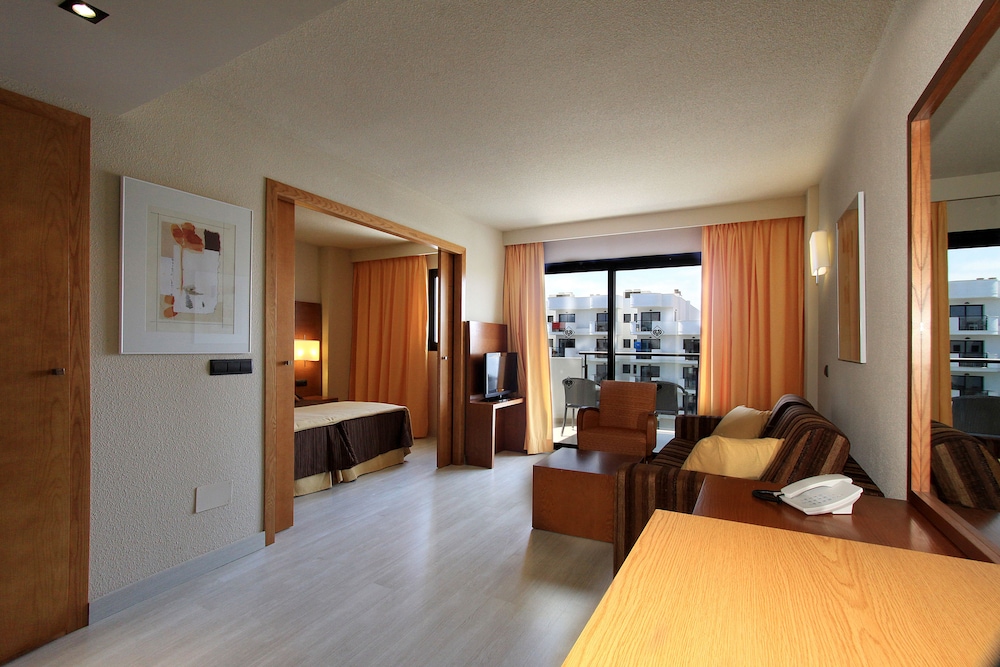 Protur Palmeras Playa Hotel 34/51