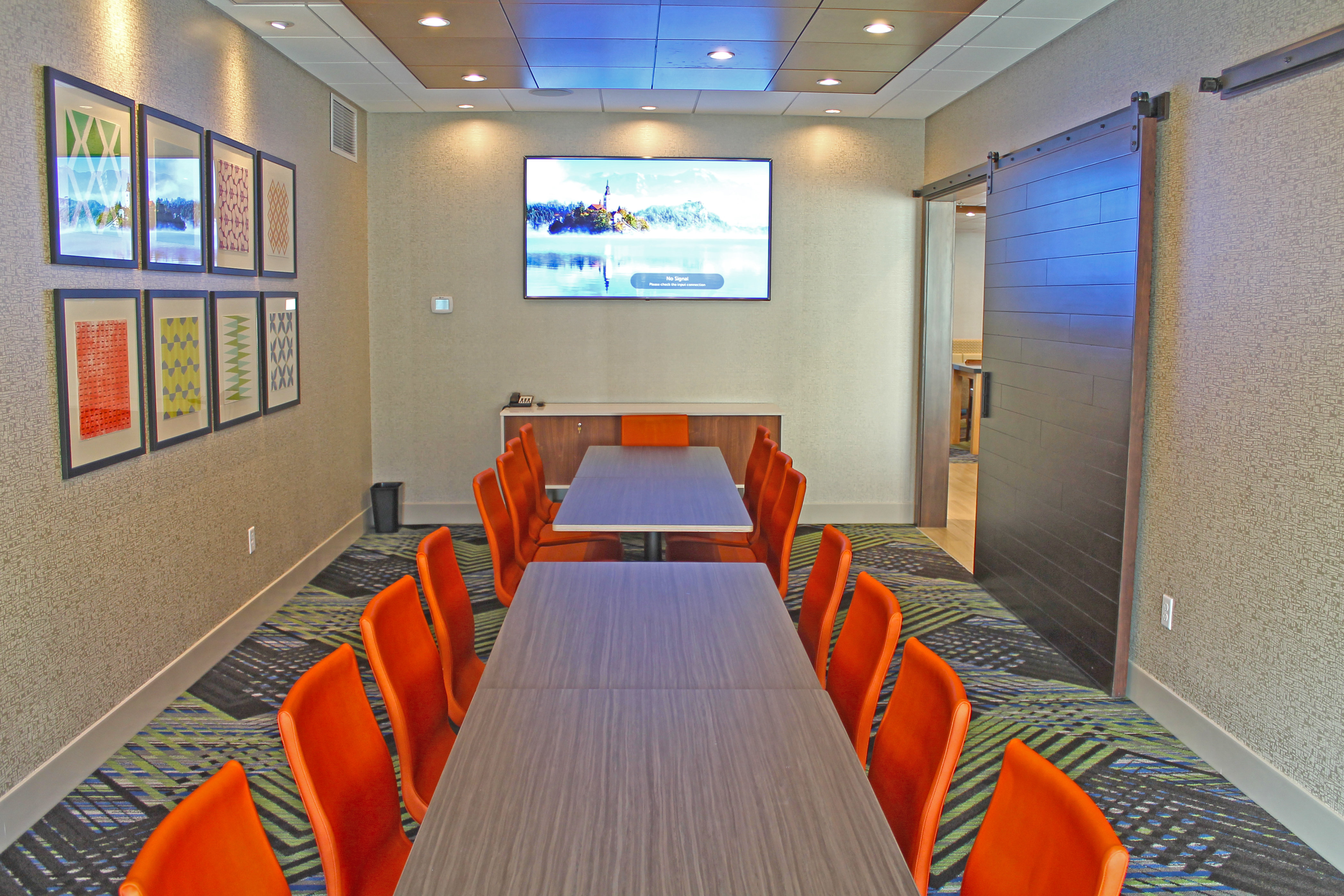 Holiday Inn Express Suites St Louis South I 55 41/52