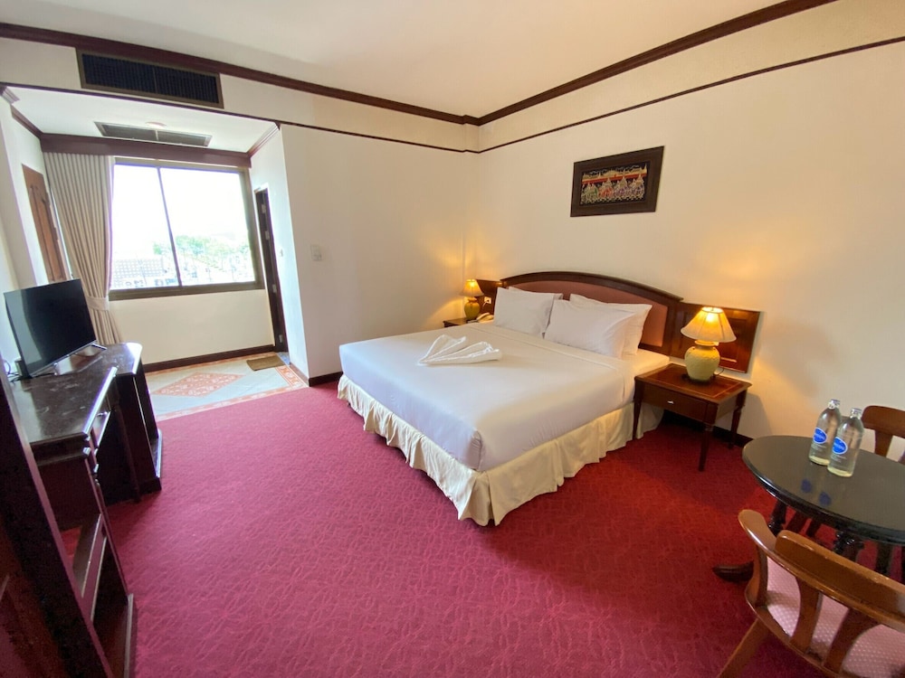 Crystal Hotel 20/46