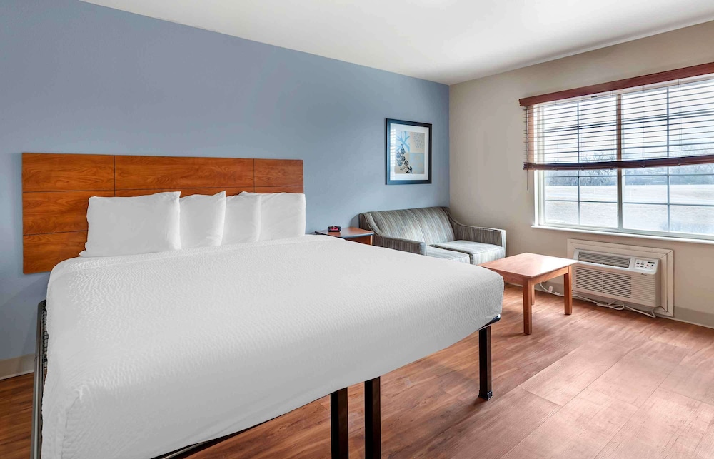 WoodSpring Suites Austin Northwest 17/49