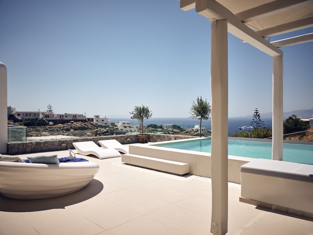 Arcs Boutique Villa Hotel 33/77