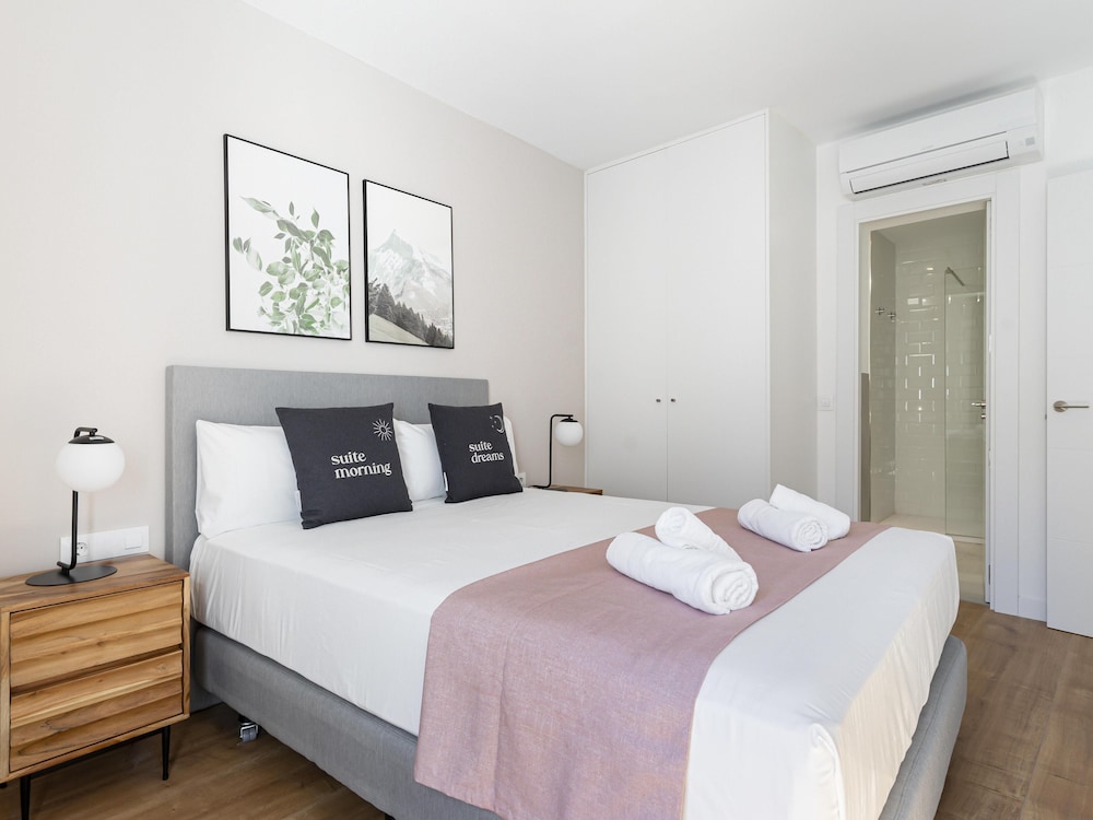 1 BEDROOM, APARTMENT, BALCONY