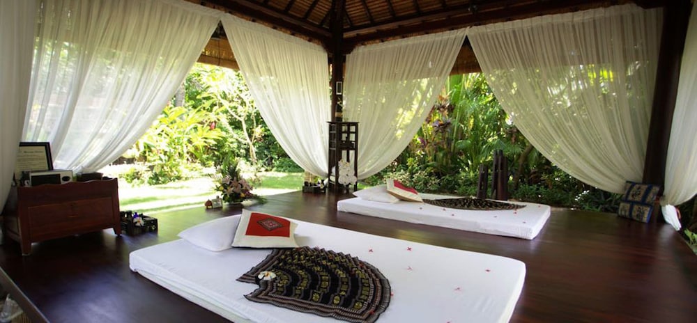 Cham Villas Boutique Luxury Resort 22/50