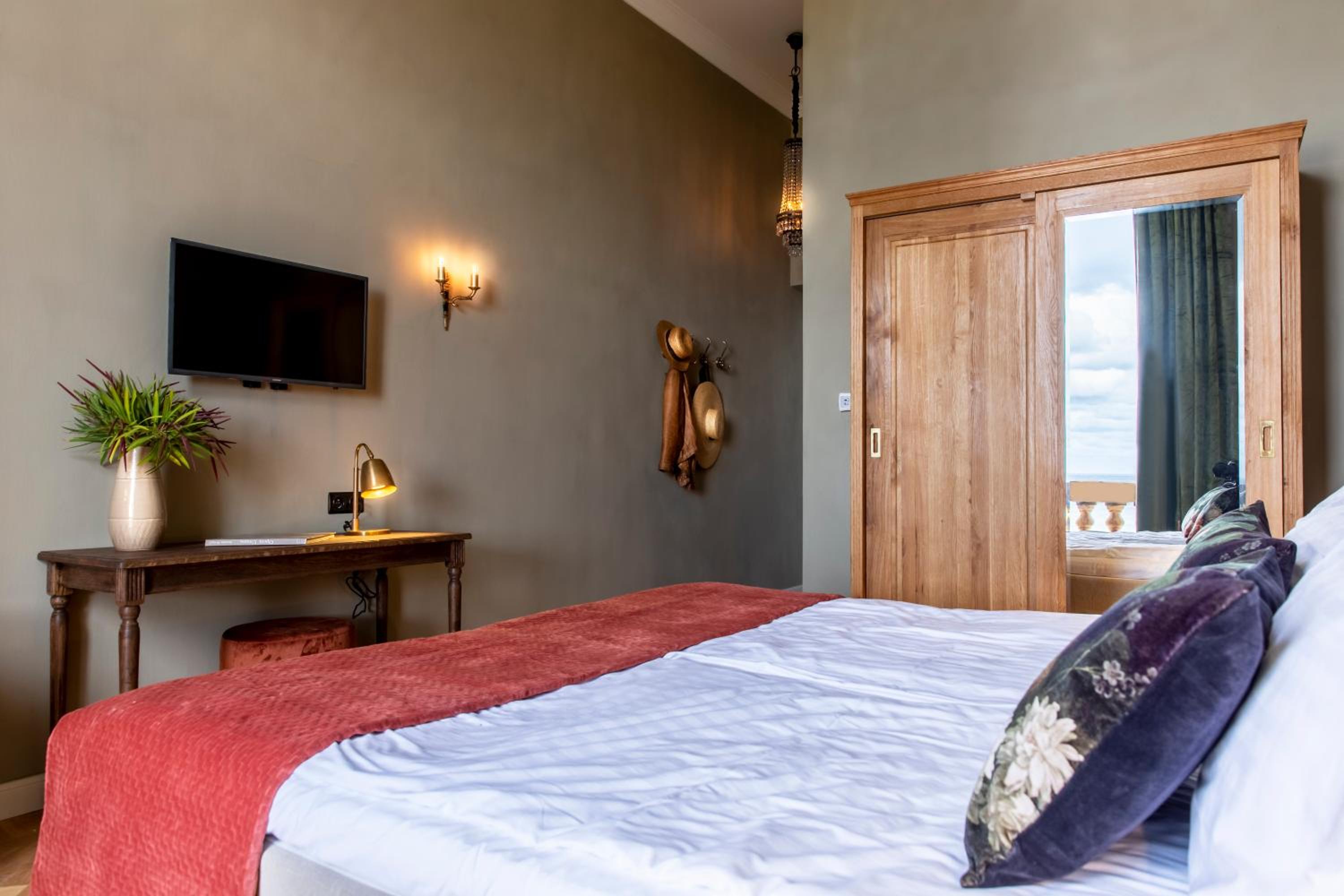 Castle, Double Bed, Sea View