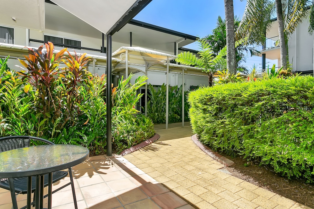 Cairns Reef Apartments Motel 64/71