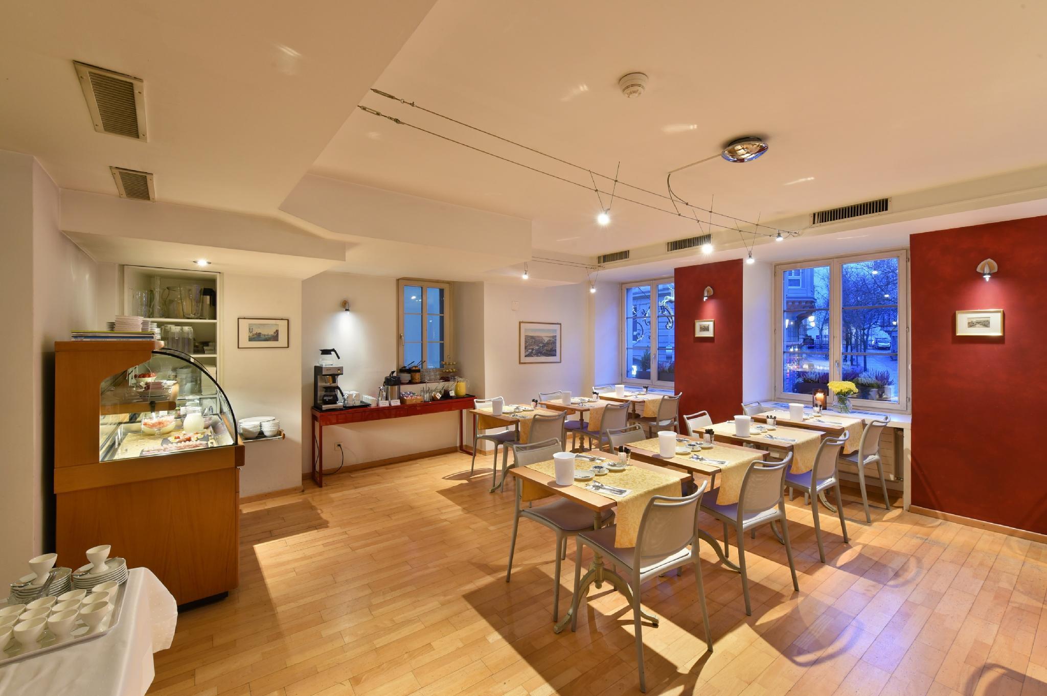 Hotel Hirschen 15/18