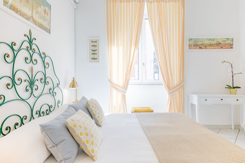B&B Piazza Fratti 30/69