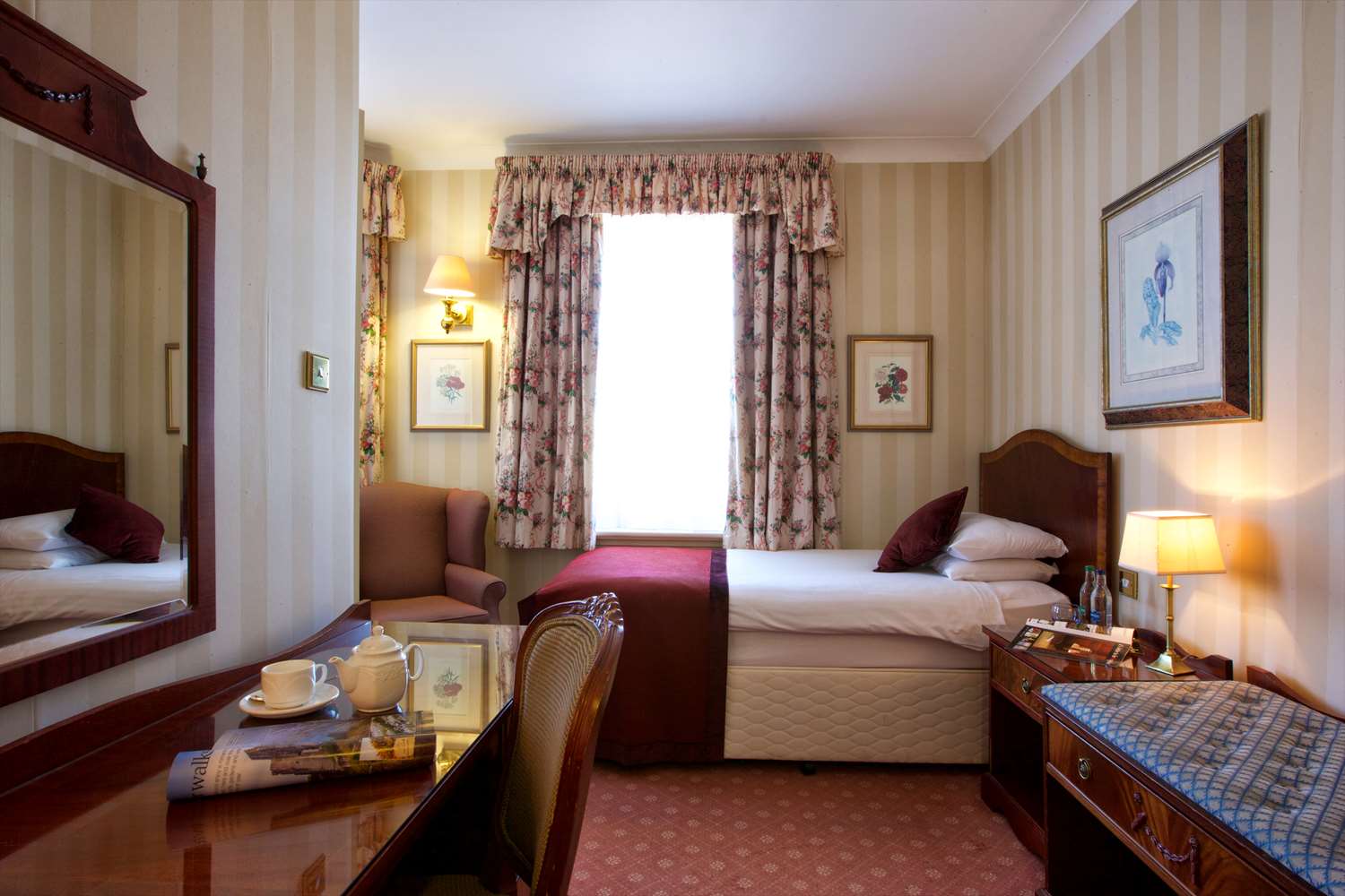 Bournemouth Carlton Hotel By Sunday 8/27