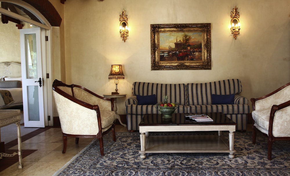 Franschhoek Country House And Villas 30/50