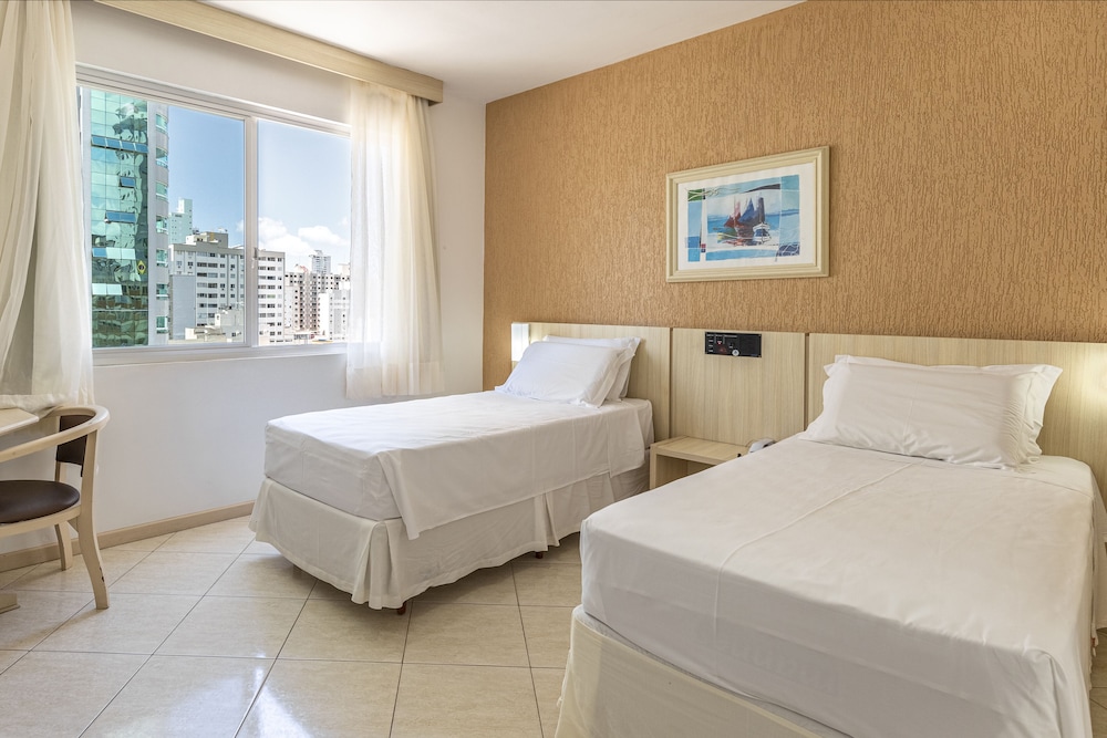 Hotel dos Acores 23/64