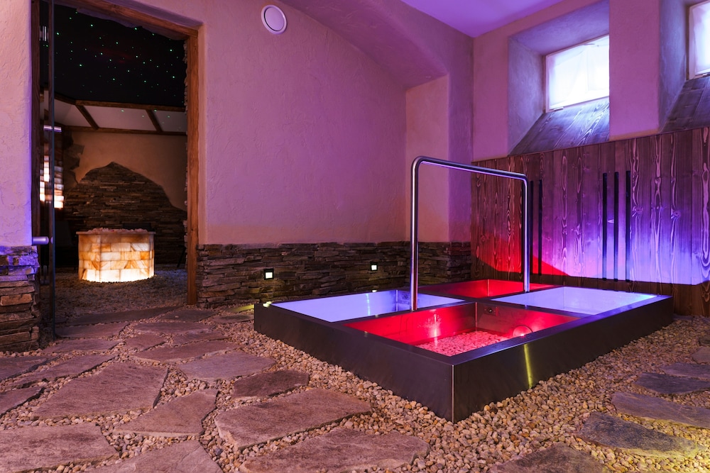 Spa Hotel Anglicky Dvur 35/50