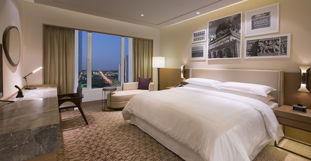 Sheraton Hyderabad Hotel 16/71