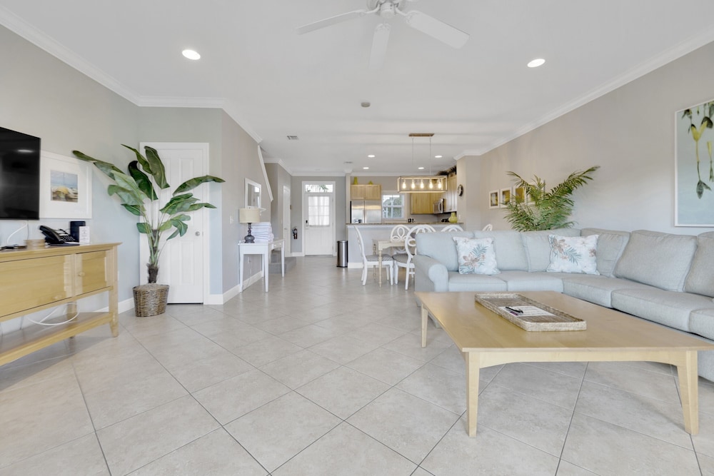 Coral Lagoon Resort Villas &amp; Marina by Keys Caribbean 27/50