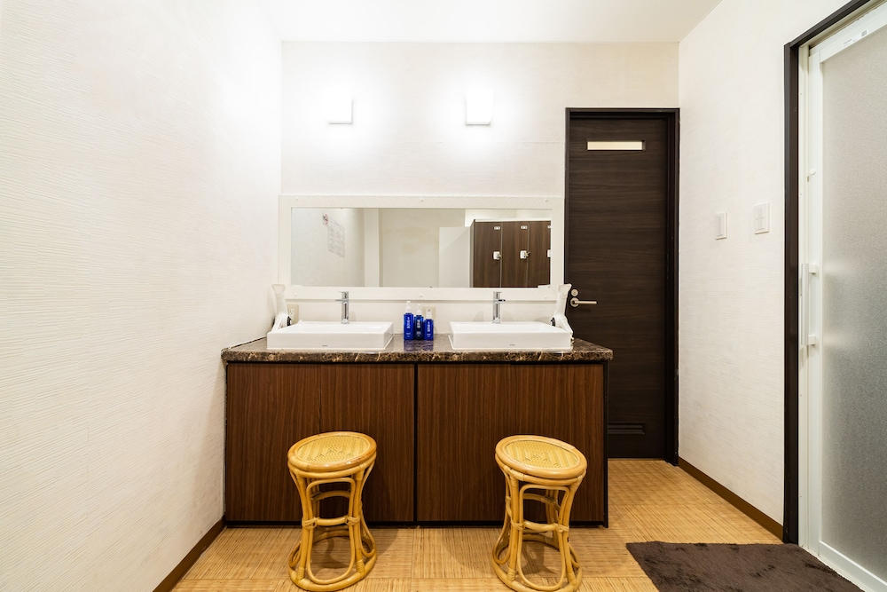 Hotel Shuranza Chiba 66/66