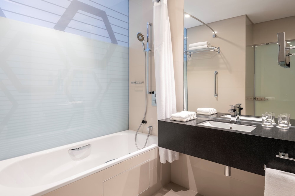 Holiday Inn Doha - The Business Park 16/73