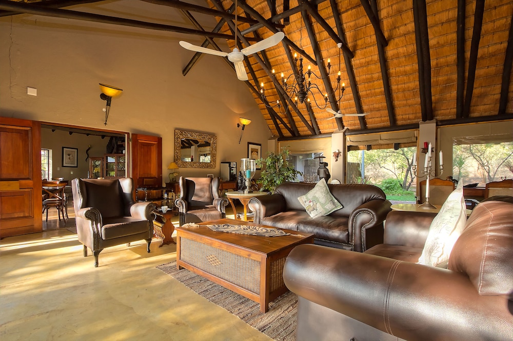 Mvuradona Safari Lodge 22/50