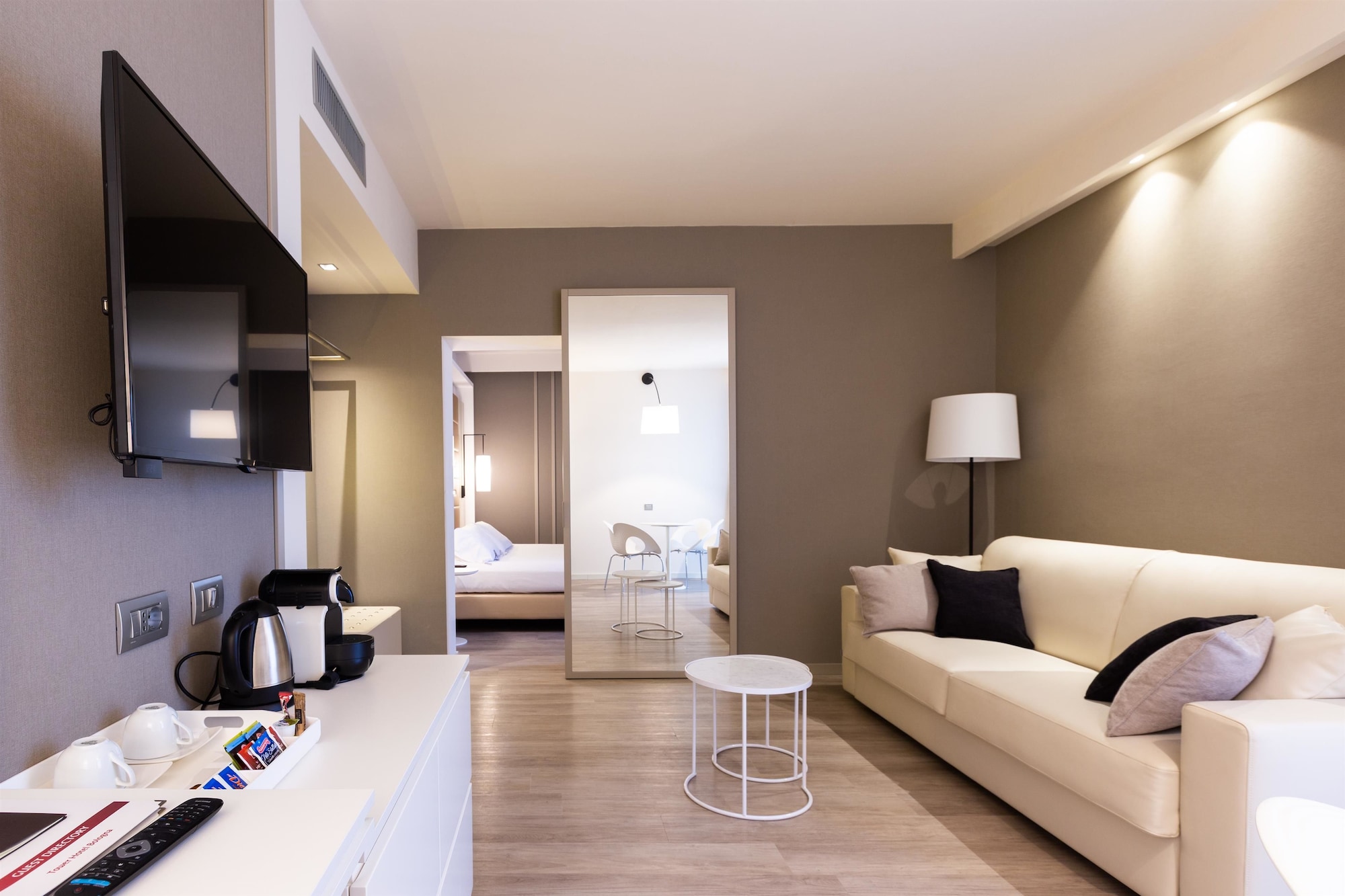 Junior Suite, King Bed, Sofa, Living Area