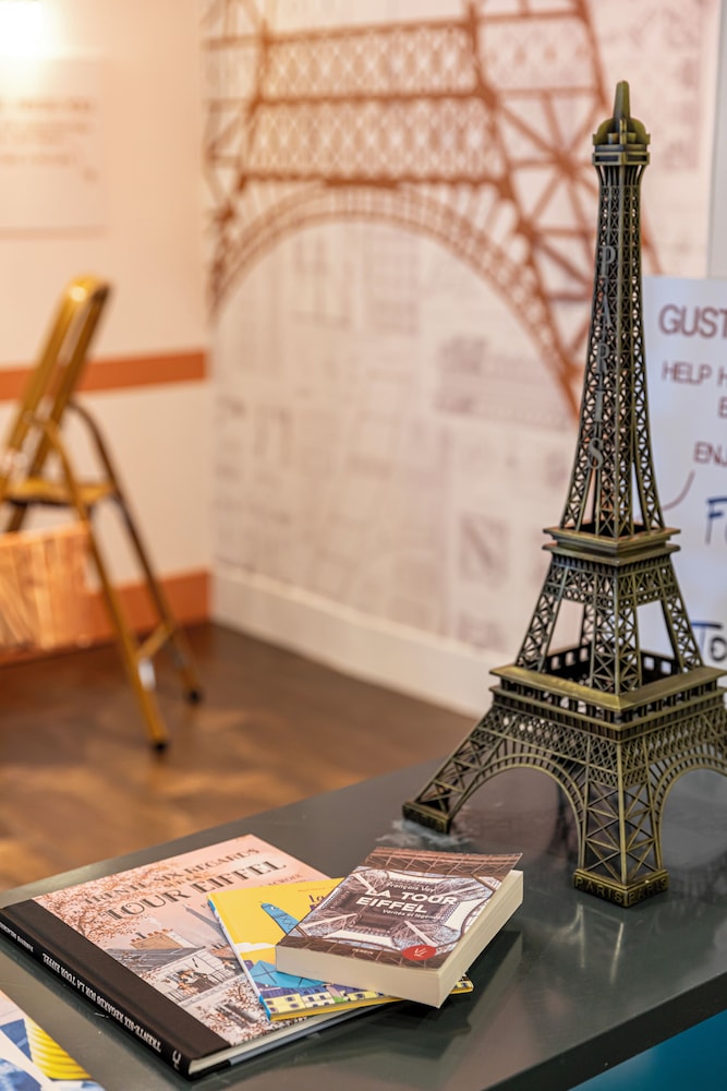 Ibis Styles Paris Eiffel Cambronne Hotel 11/58