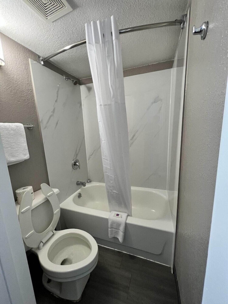 Motel6 Council Bluffs, IA - Omaha East 65/68