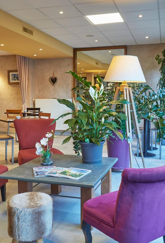 CITOTEL HOTEL NATIONAL 25/40