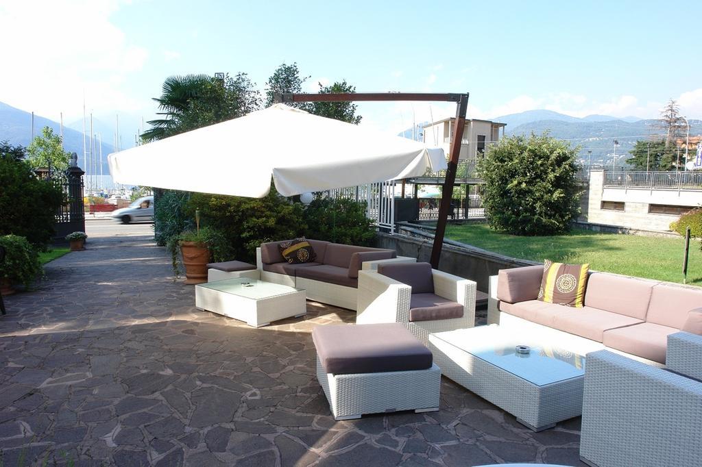 CAMIN HOTEL LUINO 29/30
