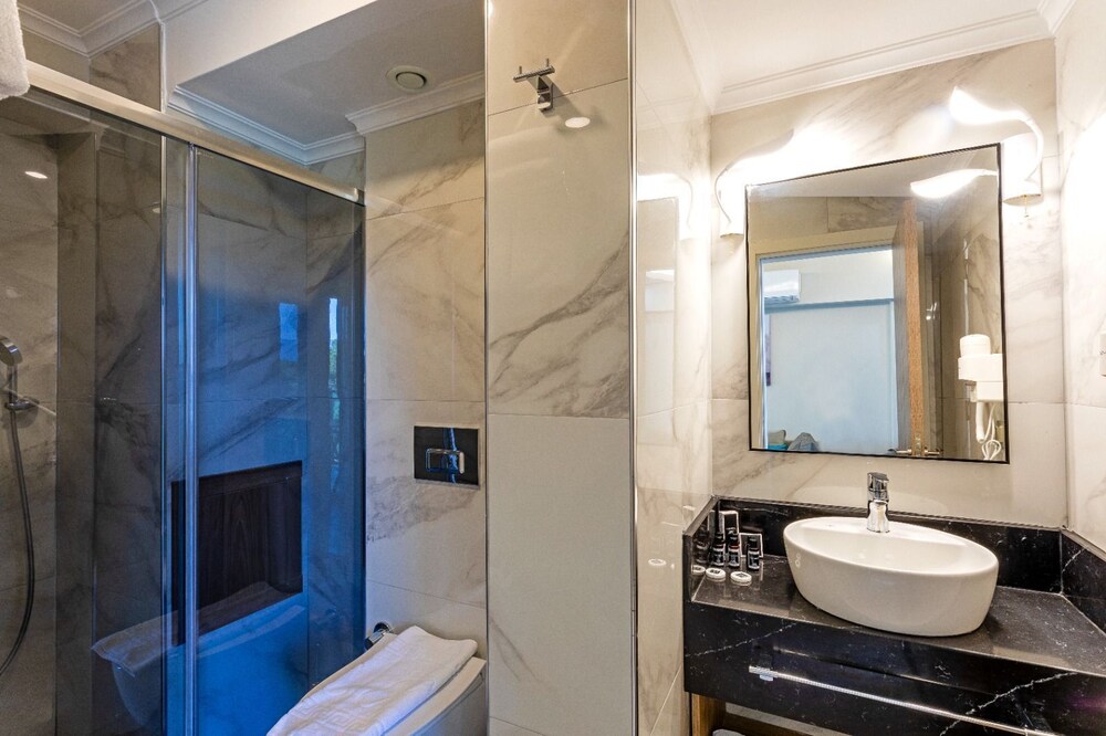 Gulluk Yali Boutique Otel 47/48