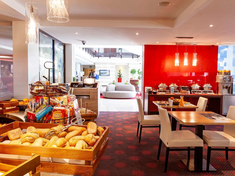 Novotel Luxembourg Centre Hotel 54/67