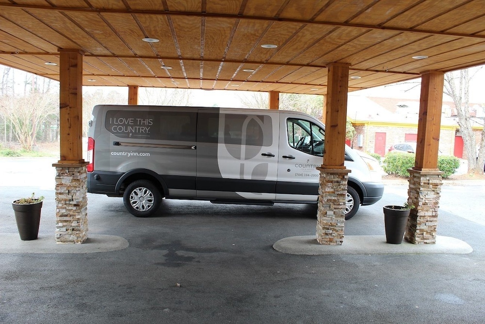 Country Inn & Suites by Radisson, Charlotte I-85 Airport, NC 31/47