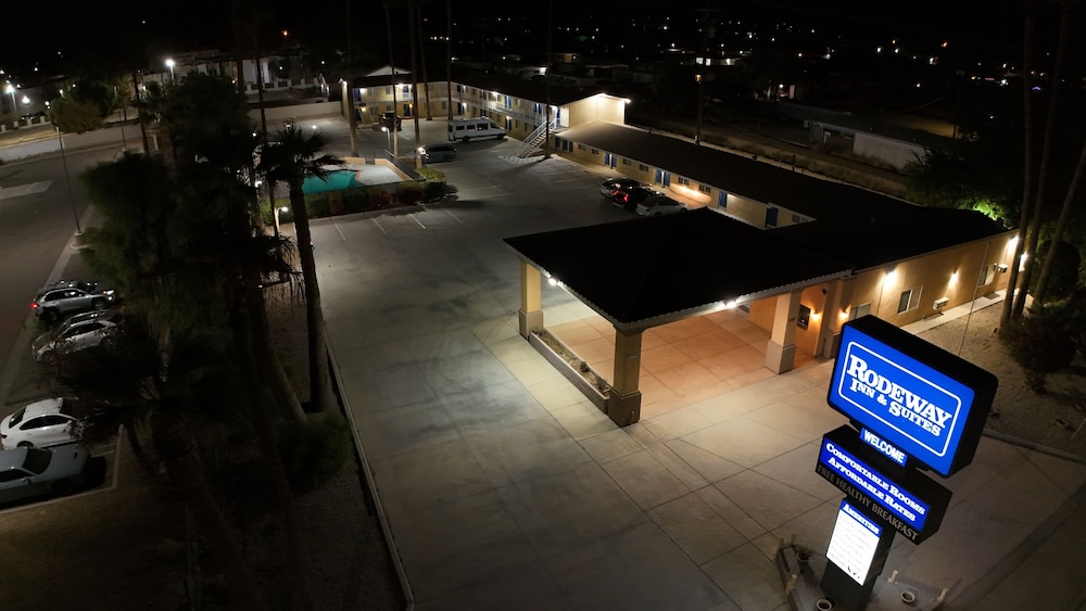 Rodeway Inn & Suites Blythe I-10, CA in BLYTHE - CA