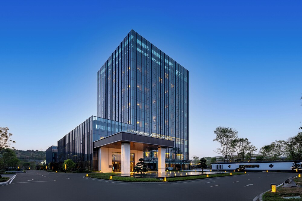 Howard Johnson By Wyndham Guotou Plaza Zigong 3/32