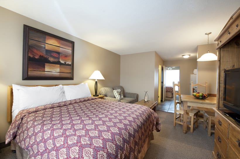 Tonquin Inn Jasper Hotel