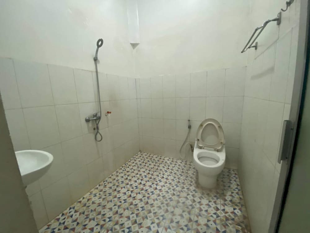 Hotel O Jalan Malioboro Near Stasiun Tugu Yogyakarta Formerly Hotel Baru 45/45