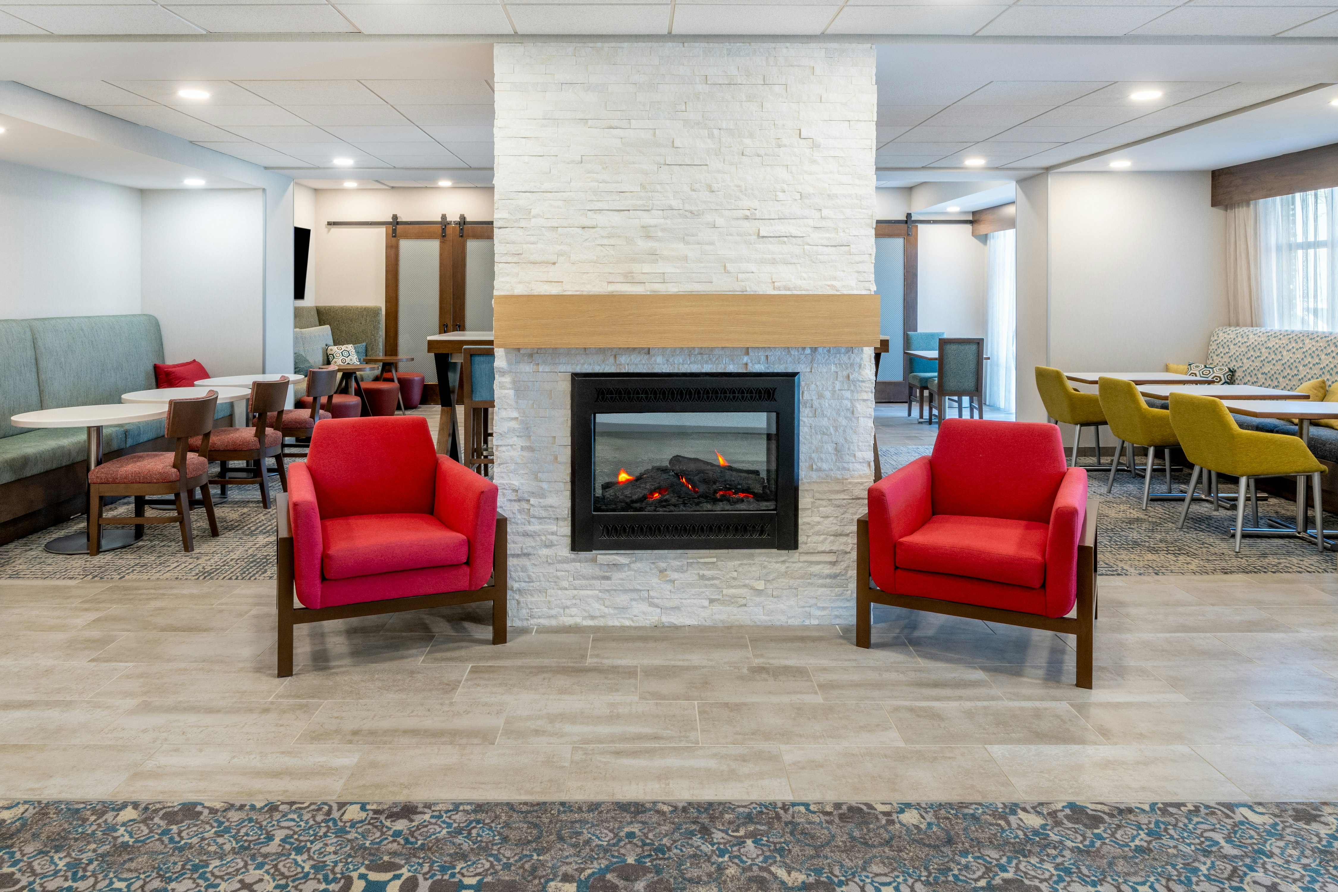 Hampton Inn Sheridan 24/34