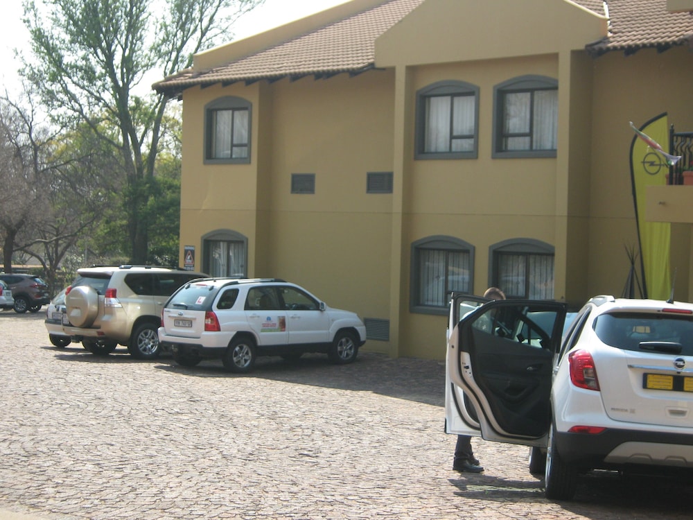 Benvenuto Conference and Training Centre 39/49