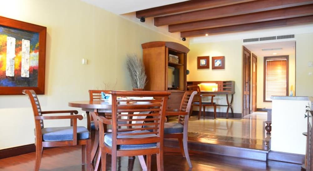 Pool Villa Merumatta Senggigi 36/50