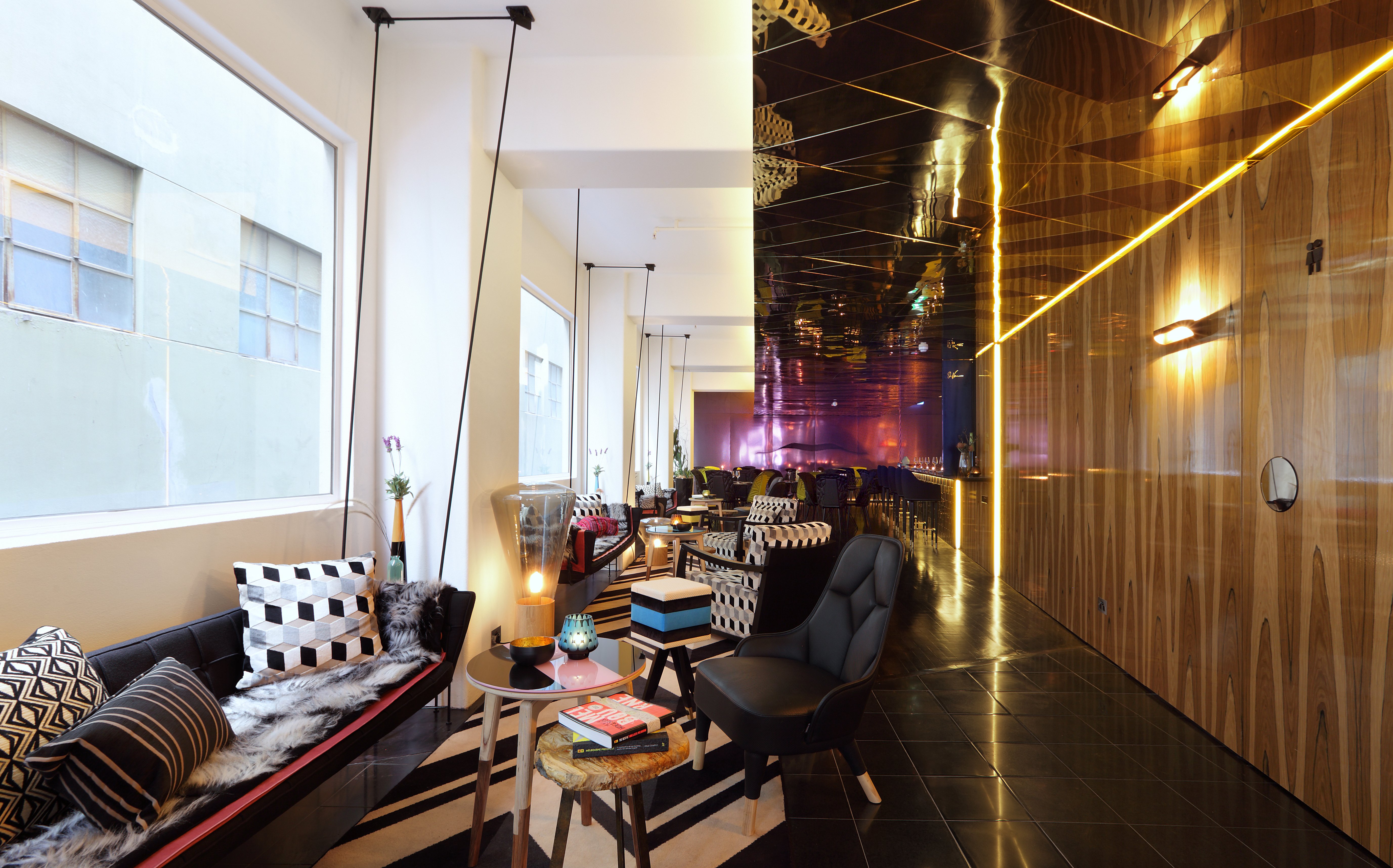 Adelphi Hotel 32/59