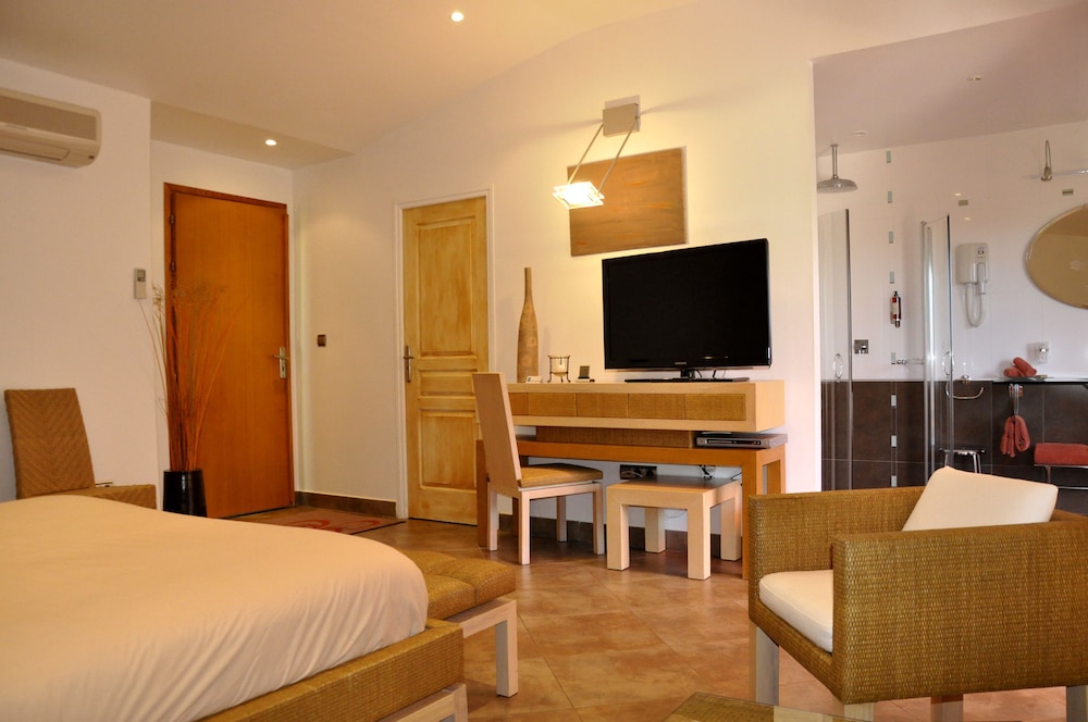 Private Hotel 16/50