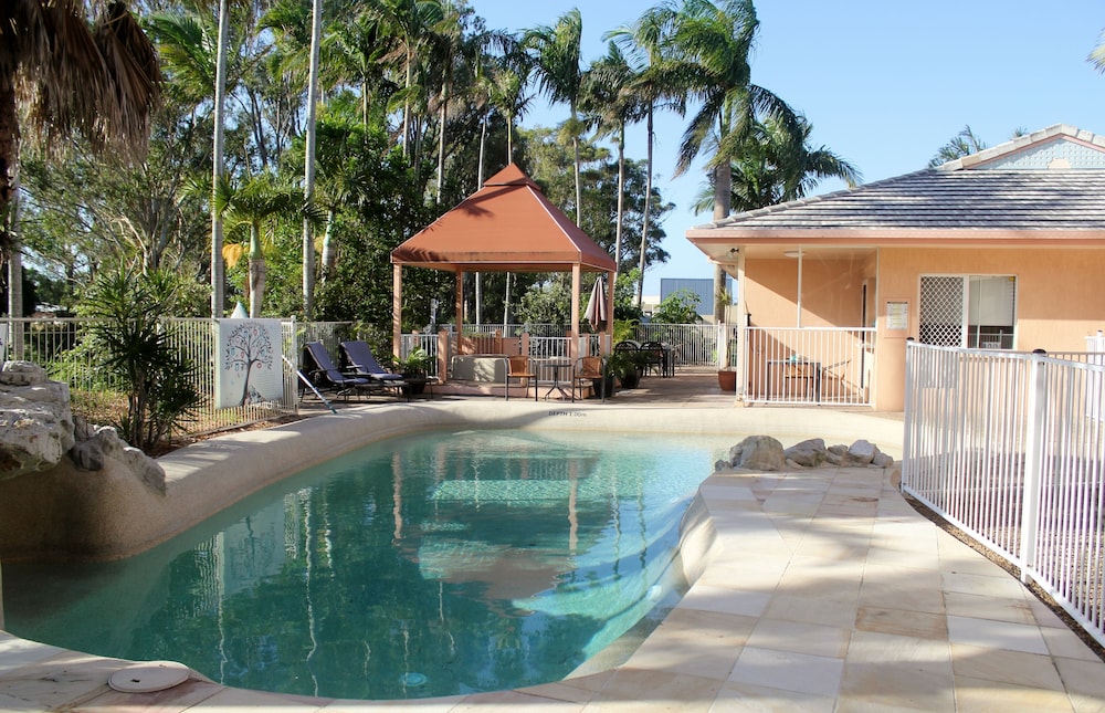 Rainbow Sands Resort 24/29