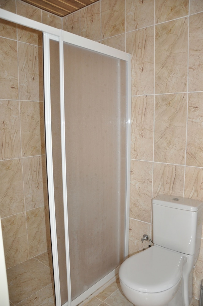 Adrasan Shambala Hotel 38/39