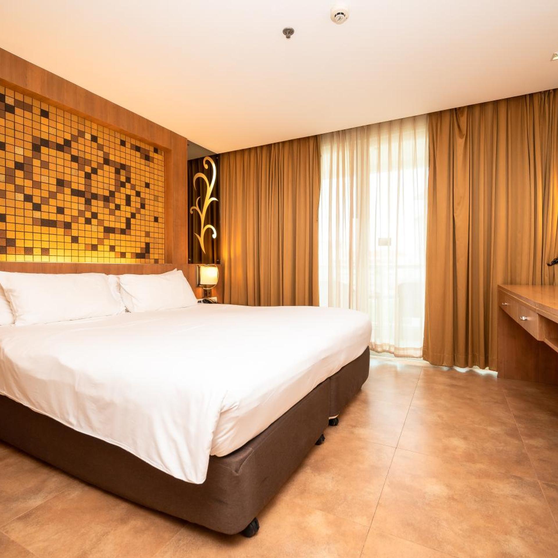 deluxe ., Centara Nova Hotel Pattaya 6/10