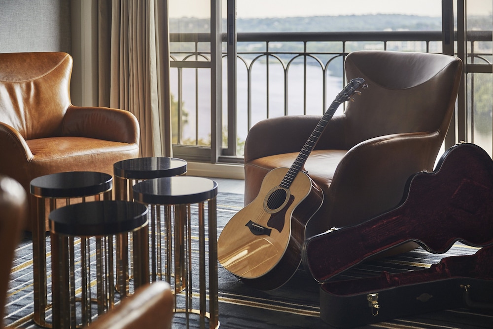 Four Seasons Hotel Austin 15/35