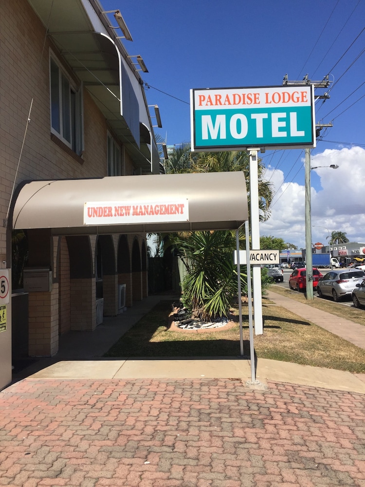 Paradise Motel 21/34