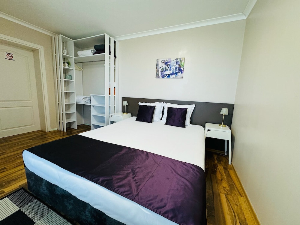 Hotel Amfora 23/69