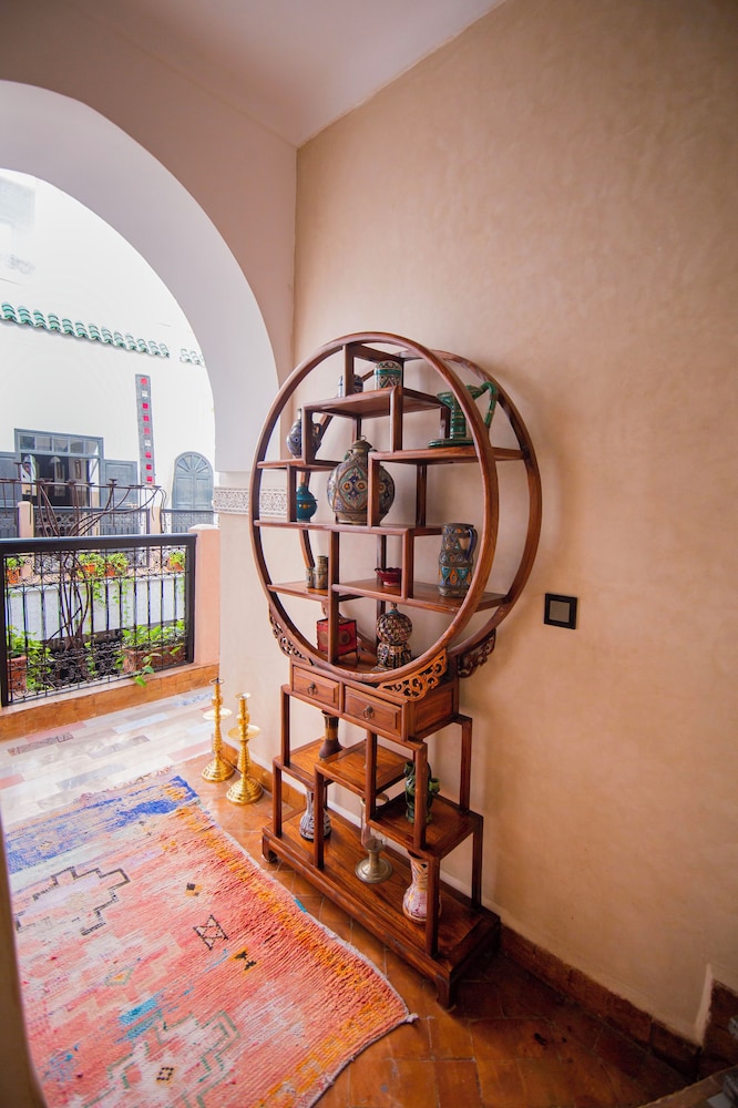 Riad Ta'achchaqa 42/50
