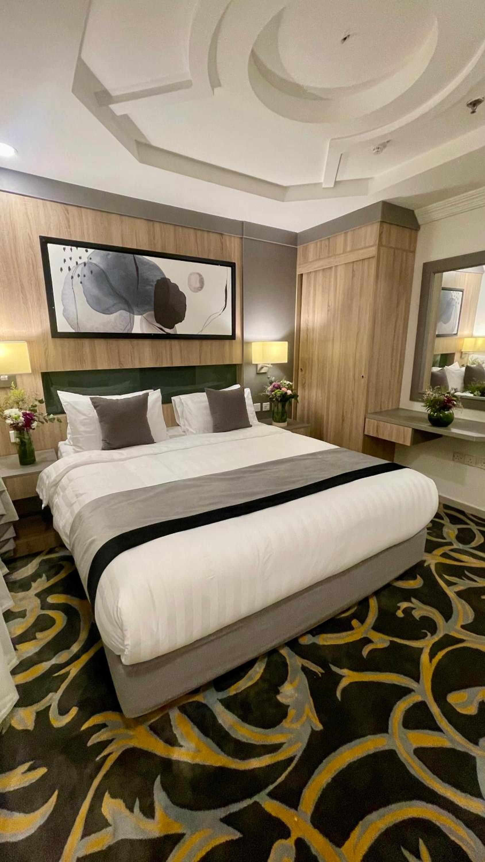 أجنحة لاتن المحمدية ، جدة(LATEN SUITES PRINCE SULTAN) 9/23