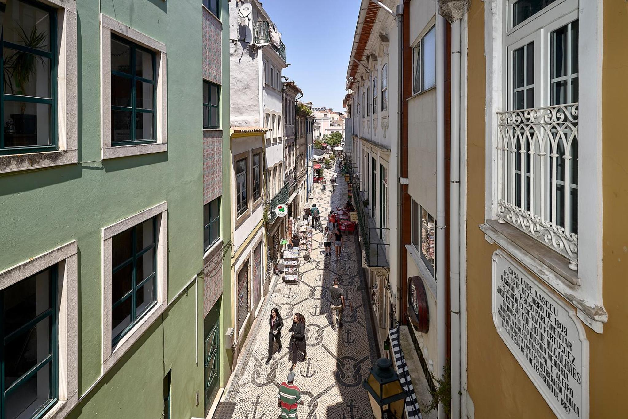 Jose Estevao Hotel 48/55