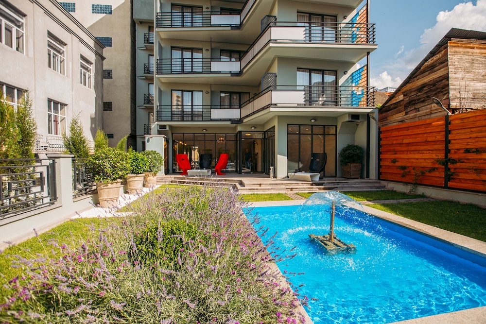 Sephia Hotel 40/44